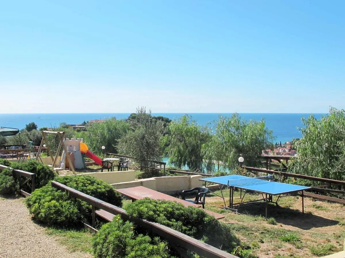 Holiday Home Le Terrazze Del Geco Bungalow A - Slr300 By Interhome San Lorenzo al Mare