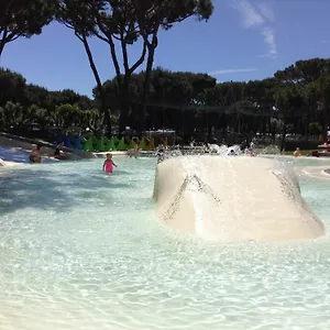 camping-waikiki.hotelinveneto.com/